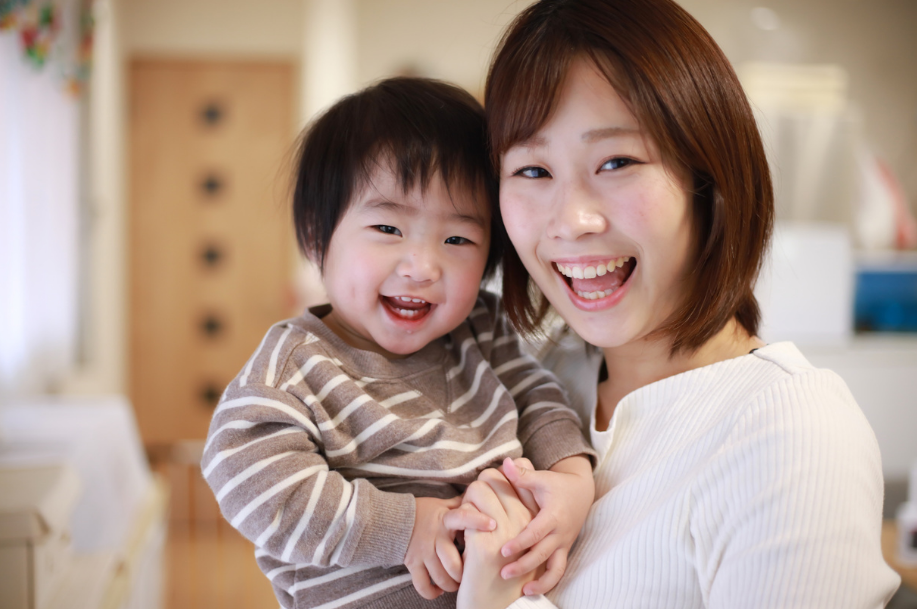 子育て世帯の笑顔
